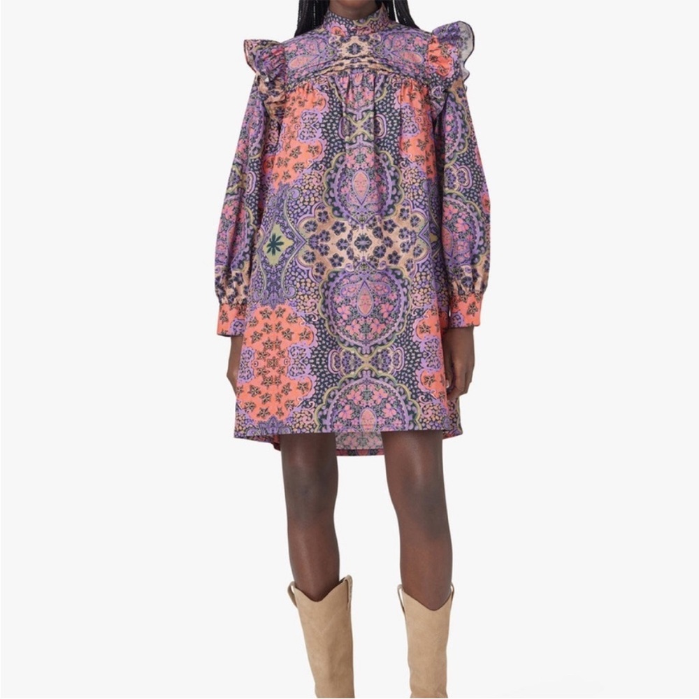 XiRENA Nyla Long Sleeve Dress in Black Opal Purple Red Paisley Ruffle